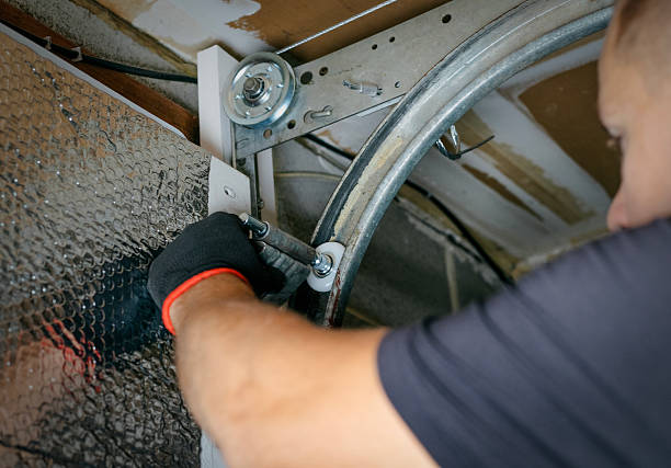 Affordable Garage Door Panel Replacement solutions in Doctor Phillips, FL